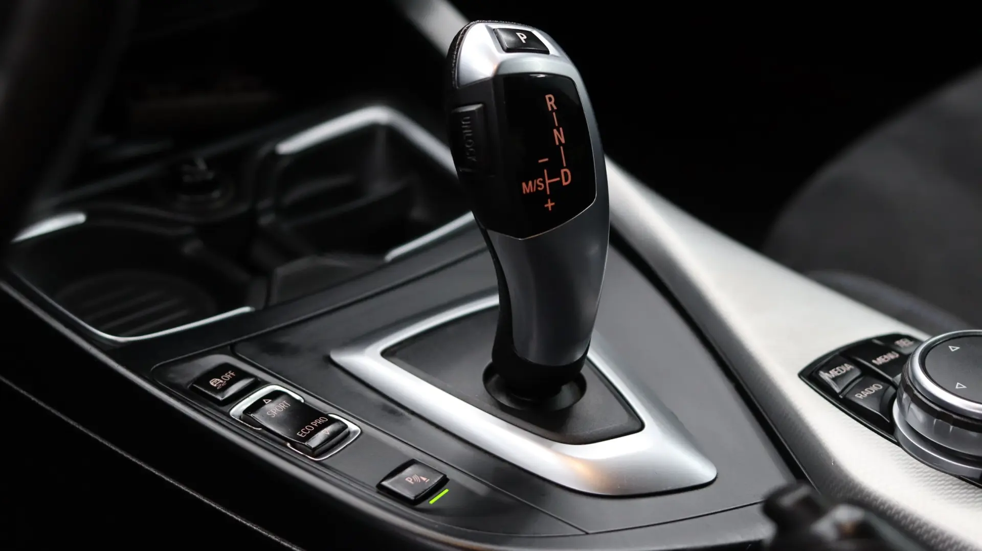 BMW 218 d Coupe Pack M Auto 12