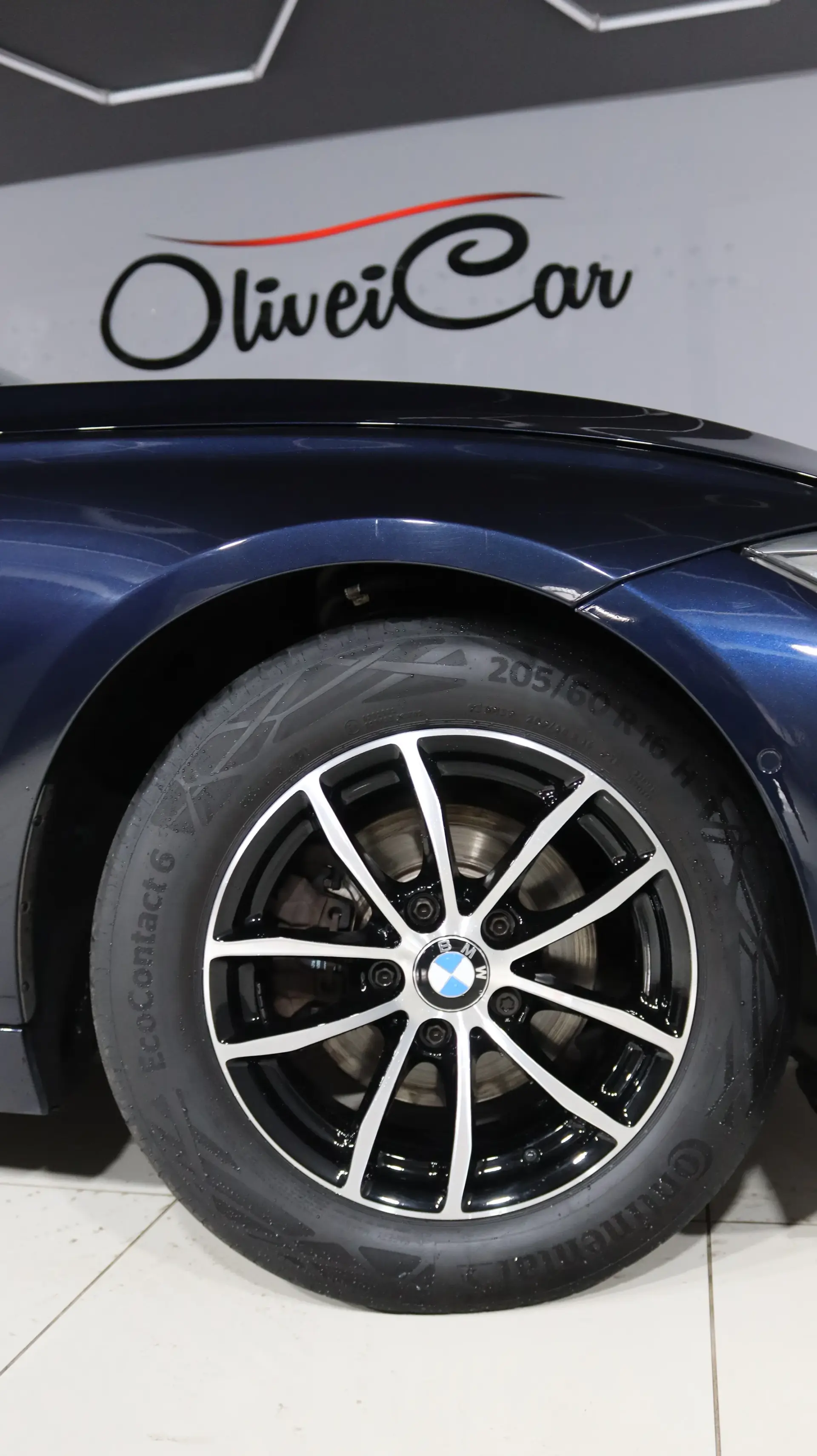 BMW 318 d Touring Auto 7