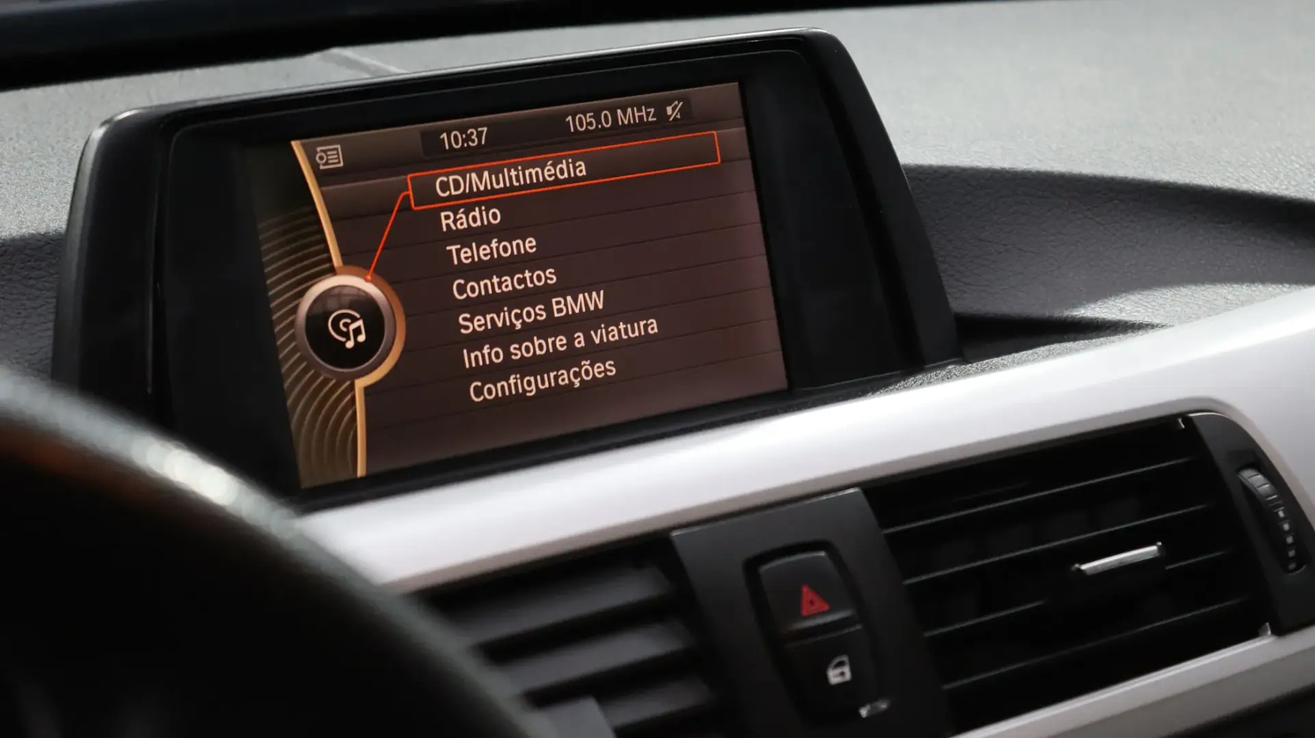 BMW 318 d Touring Auto 18