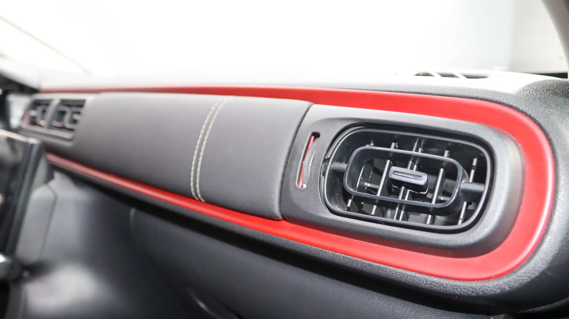 Citroën C3 1.5 BlueHDi Shine S&S 14