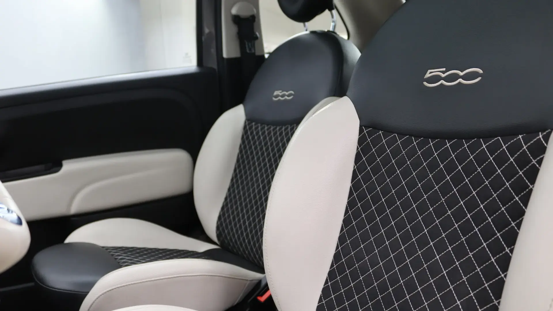 Fiat 1500 1.0 Hybrid Dolcevita 14