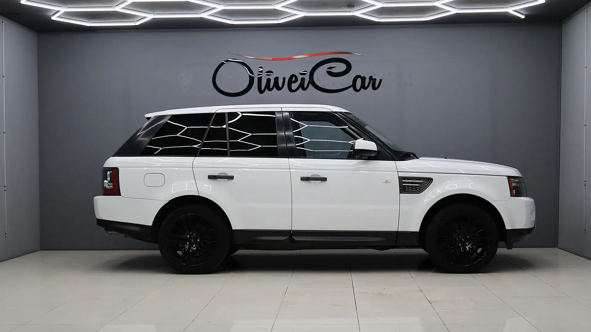 Land Rover Range Rover Sport 3.0 TDV6 HSE 2