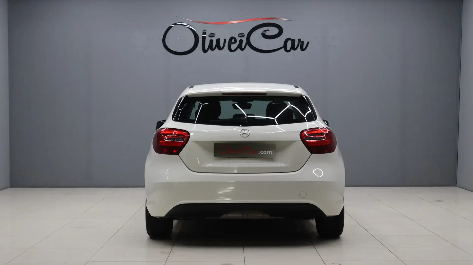 Mercedes-Benz A 180 CDI BlueEFFICIENCY Edition Style 8