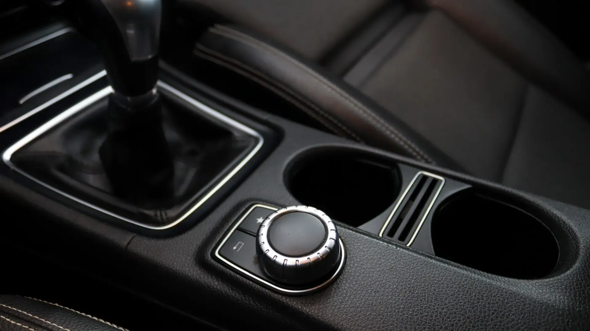 Mercedes-Benz A 180 d Urban 17