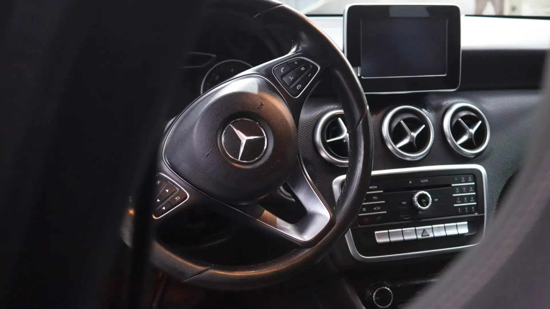 Mercedes-Benz A 180 d Urban 29