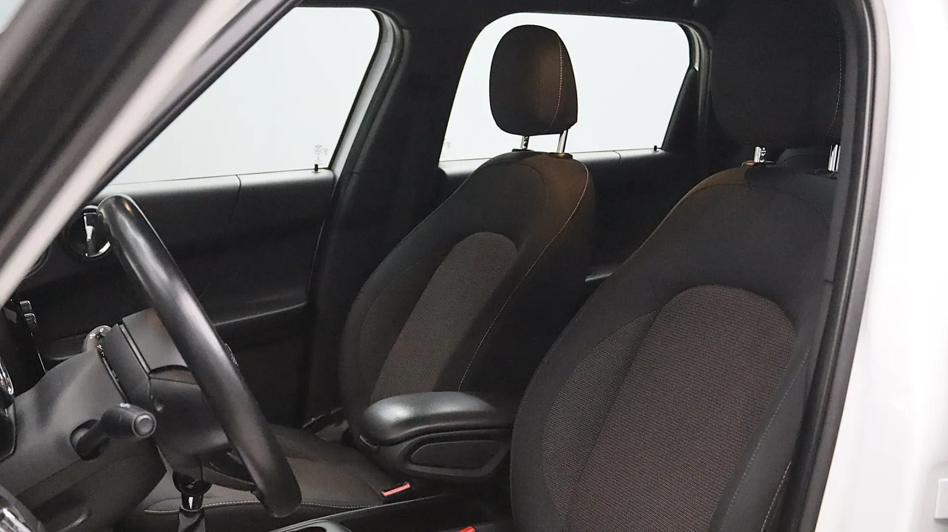 MINI Countryman One D 11