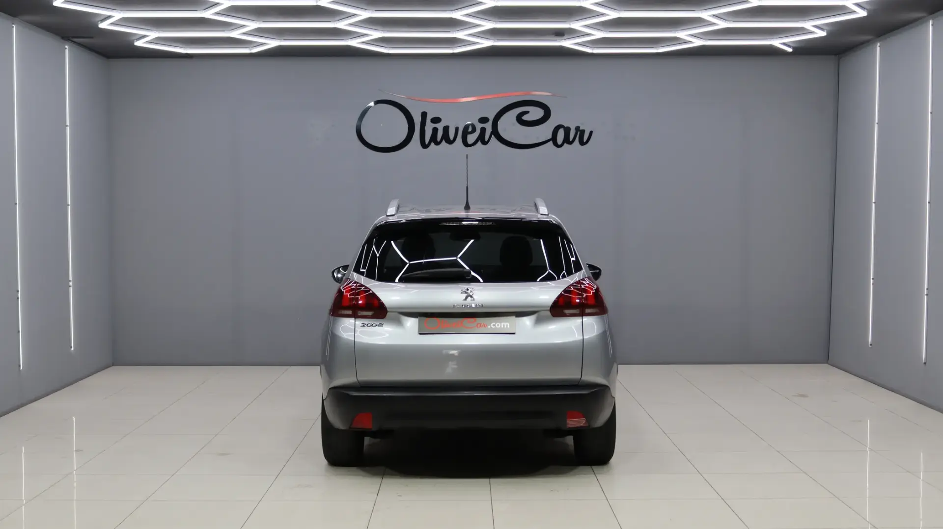 Peugeot 2008 1.5 BlueHDi Style 5