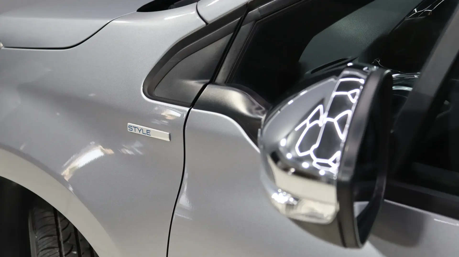 Peugeot 2008 1.5 BlueHDi Style 9