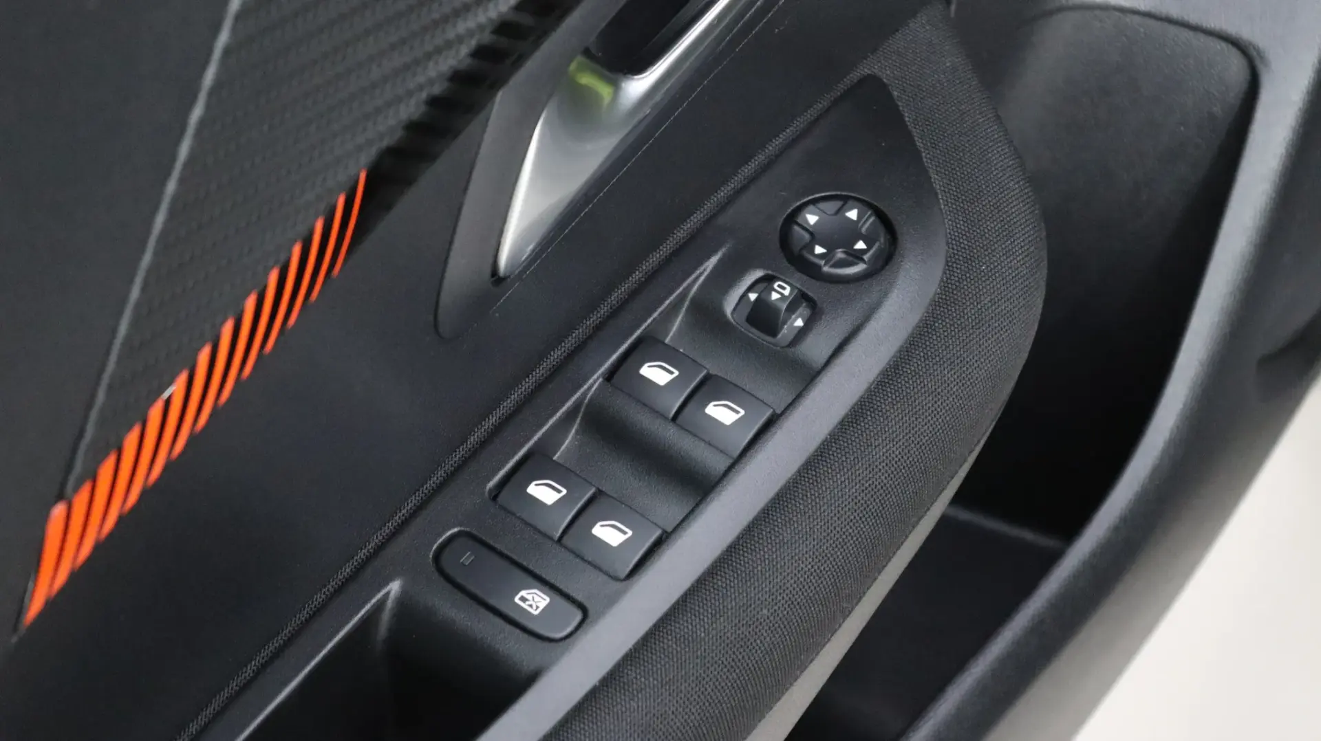 Peugeot 208 1.5 BlueHDi Active Pack 15