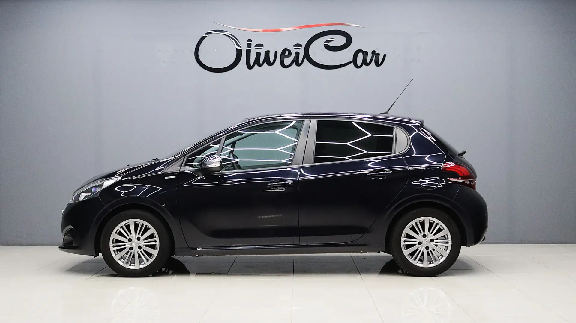 Peugeot 208 1.2 PureTech Style 8