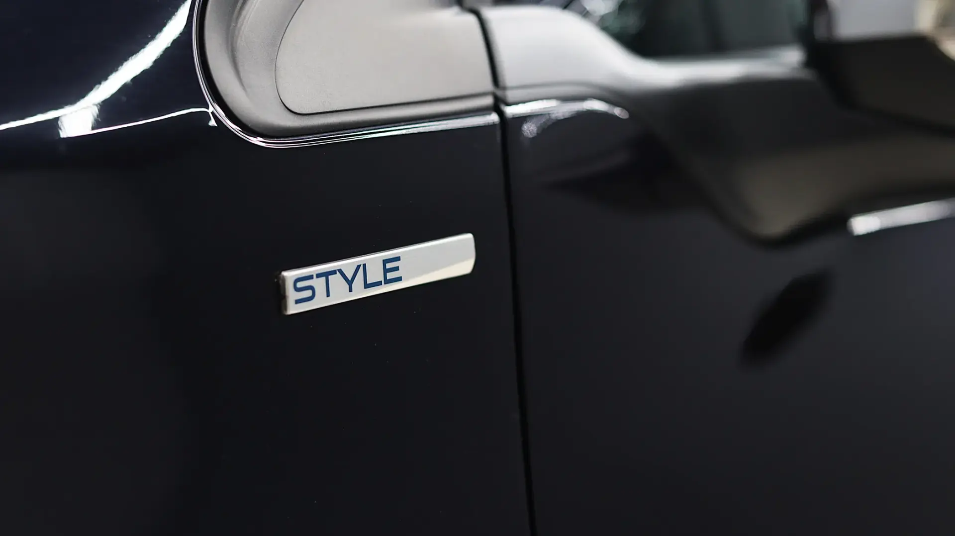 Peugeot 208 1.2 PureTech Style 10