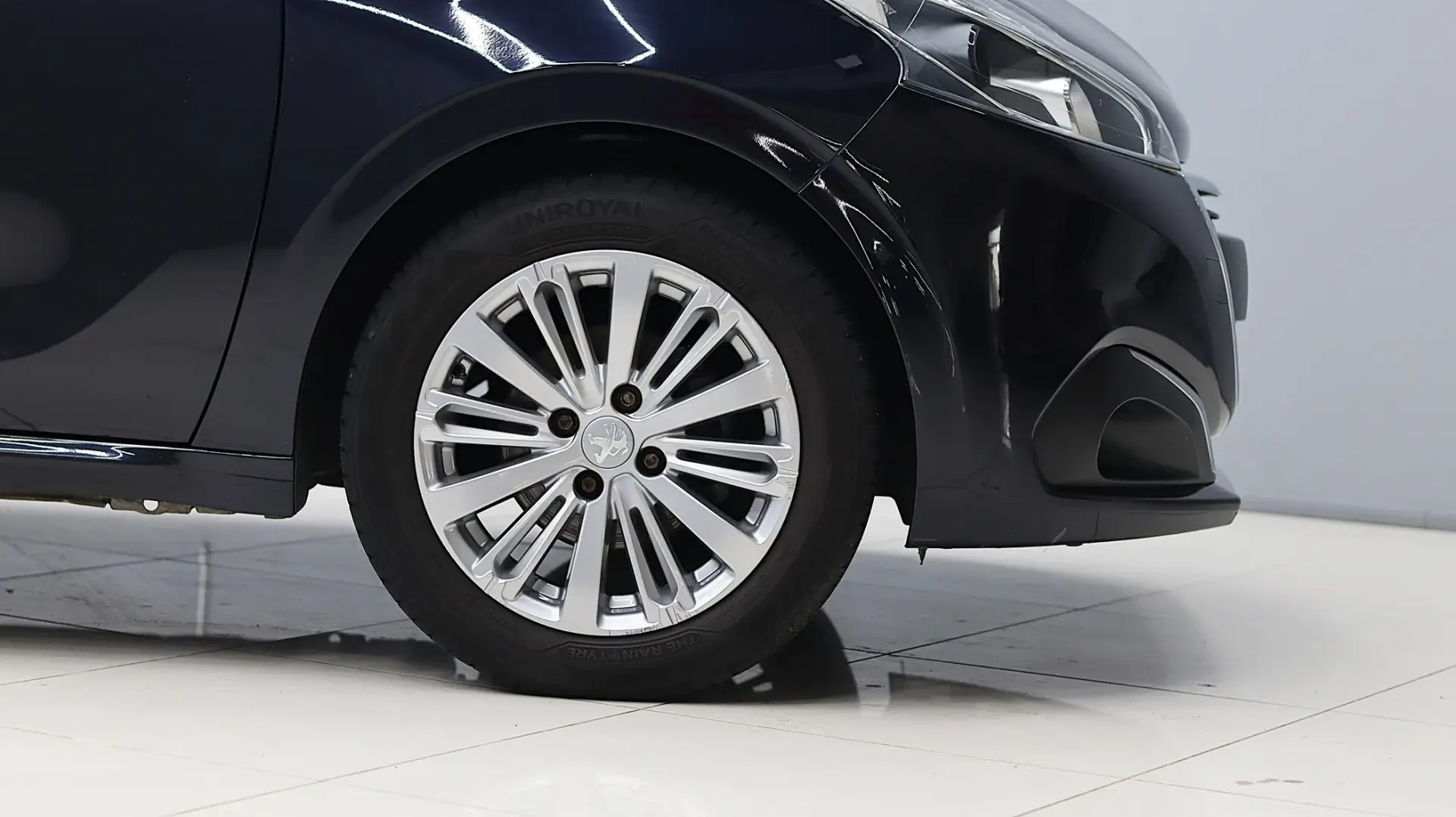 Peugeot 208 1.2 PureTech Style 11