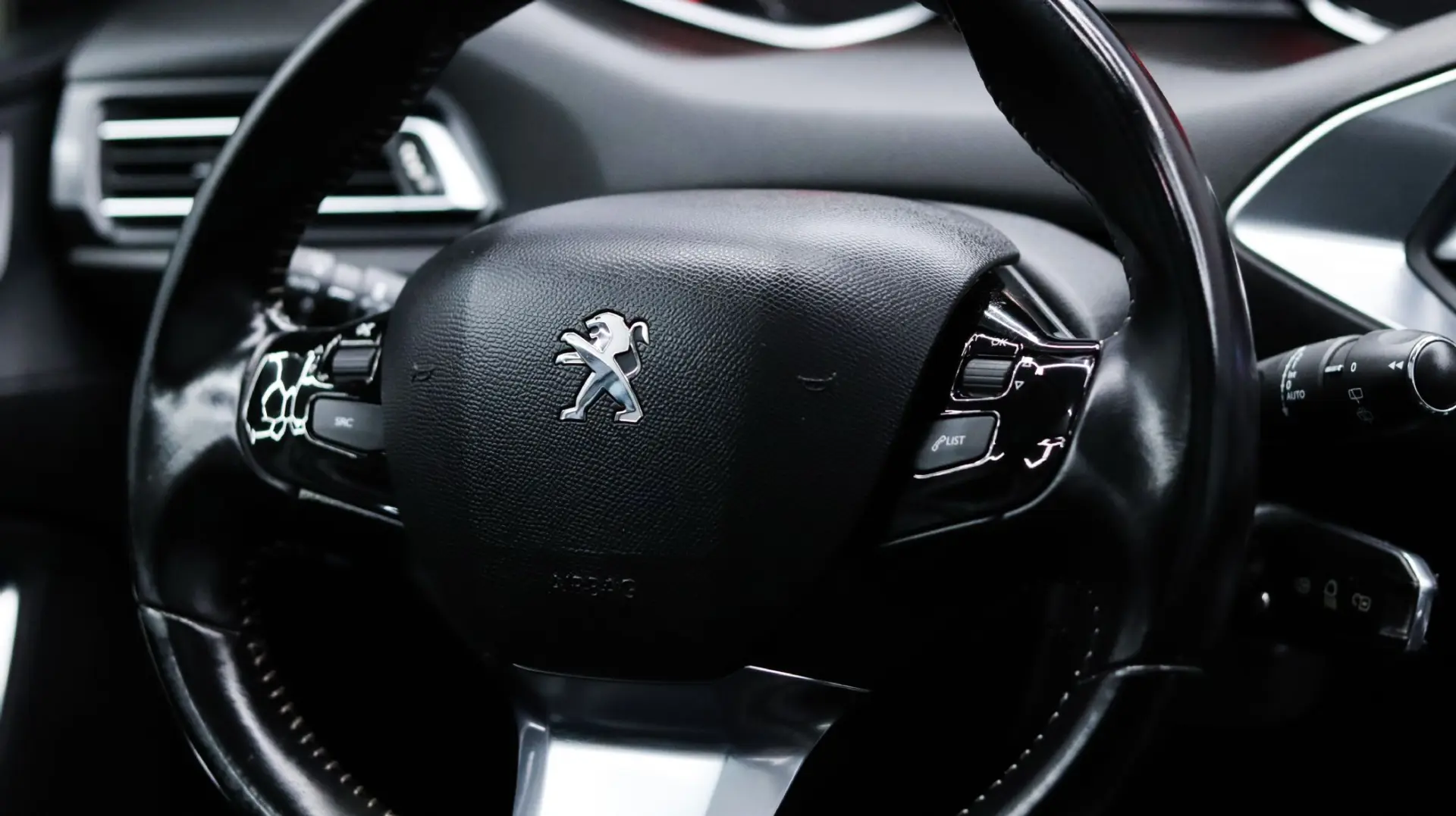 Peugeot 308 SW 1.5 BlueHDi Allure Pack 23