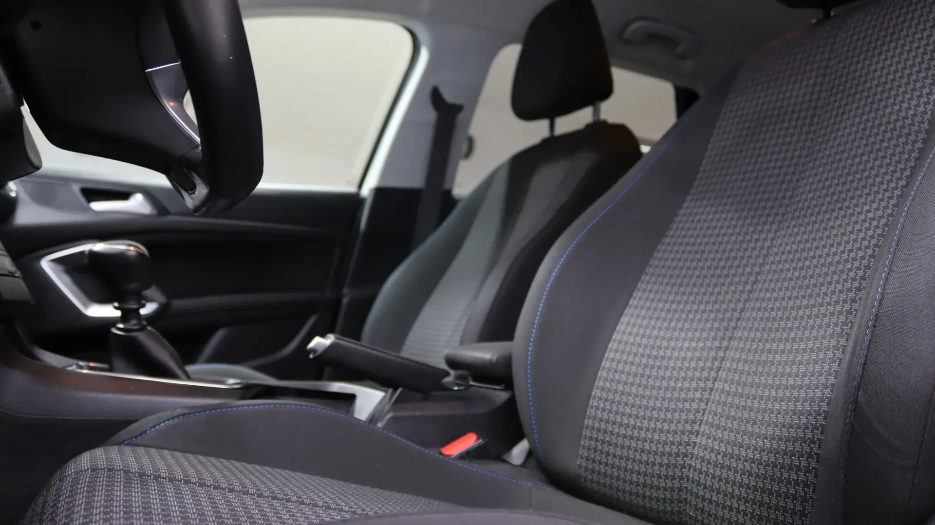 Peugeot 308 SW 1.5 BlueHDi Style 15