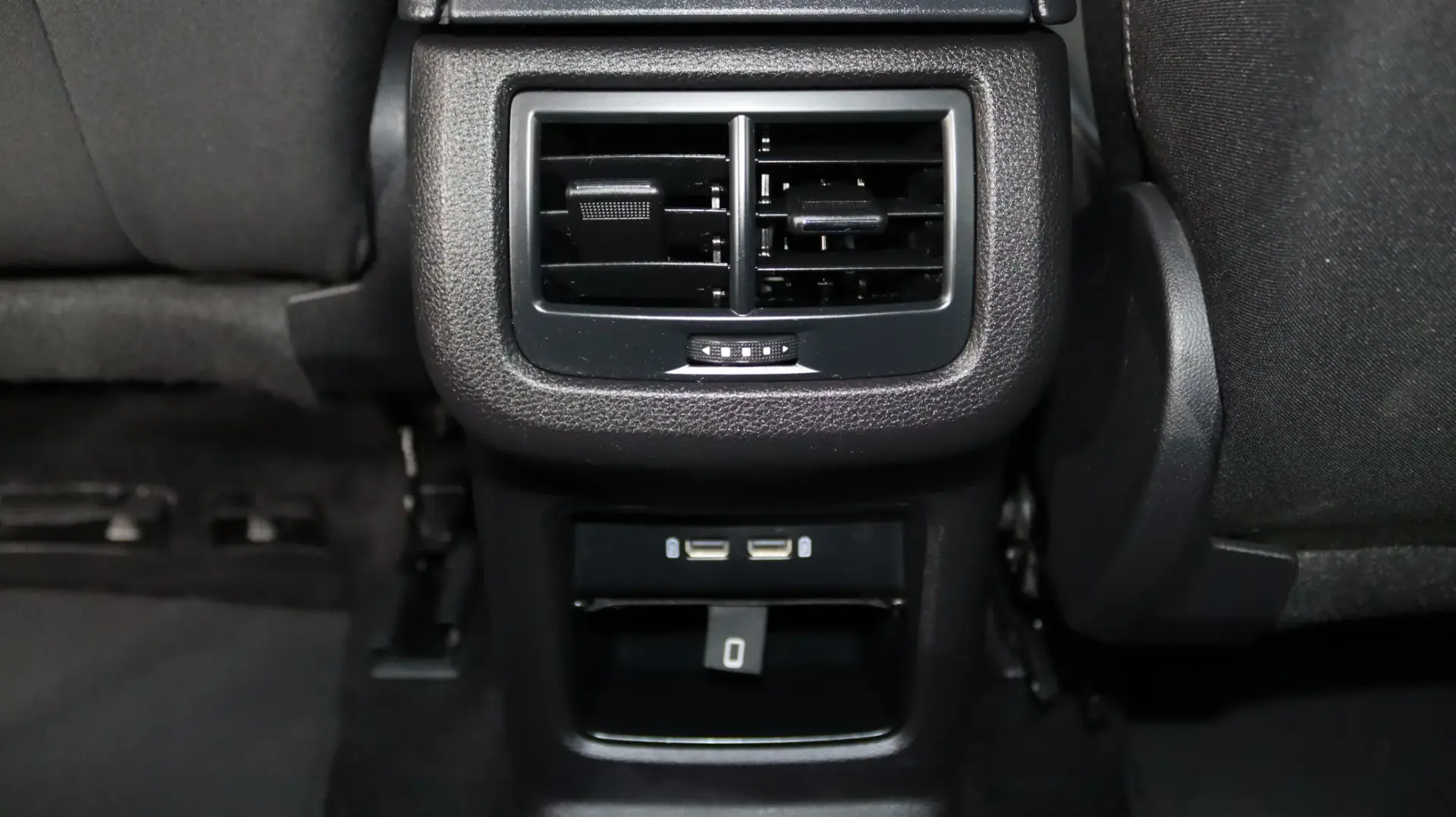 SEAT Ateca 1.6 TDI Style 15