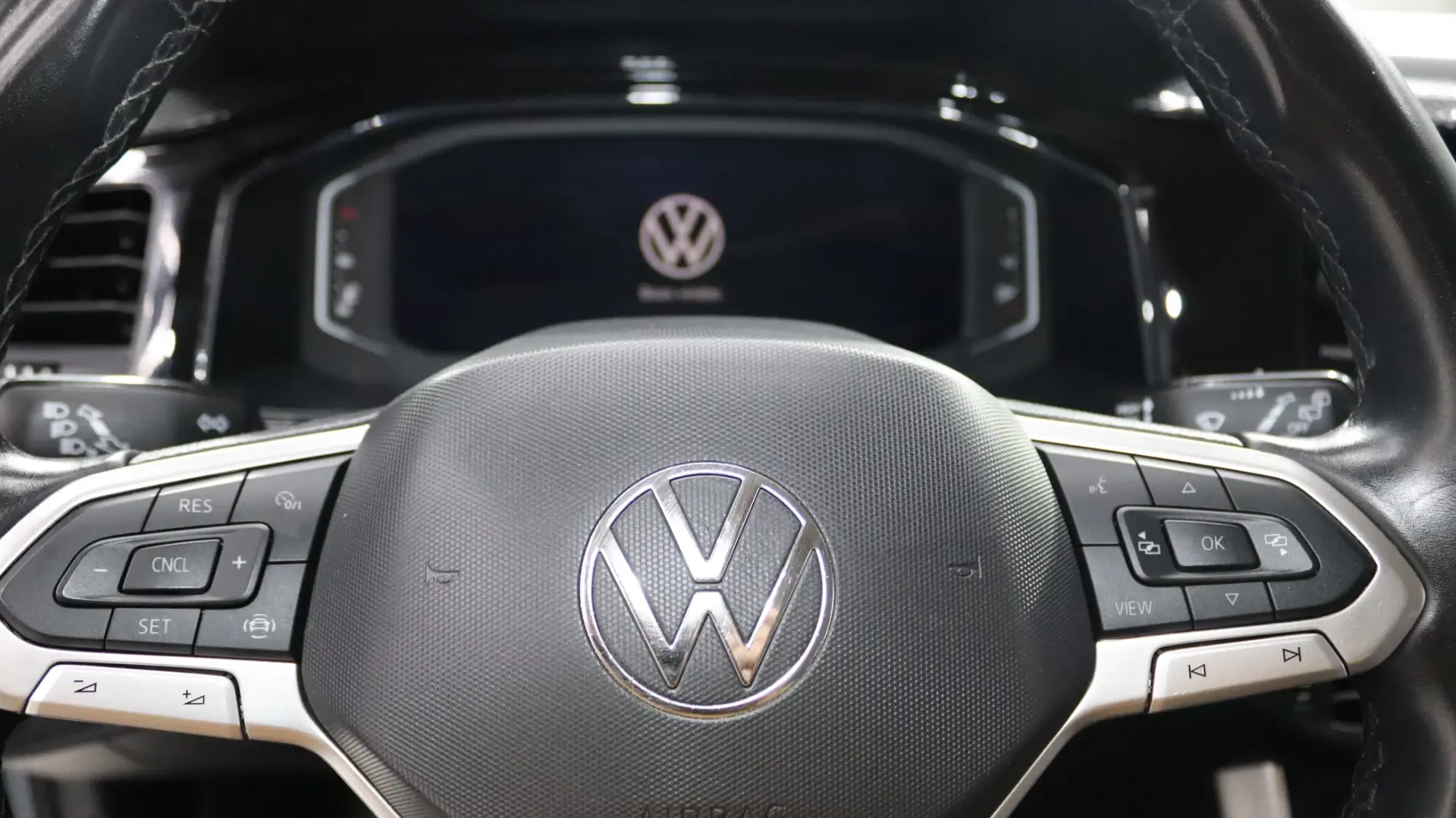 Volkswagen Polo 1.0 TSI Life 15