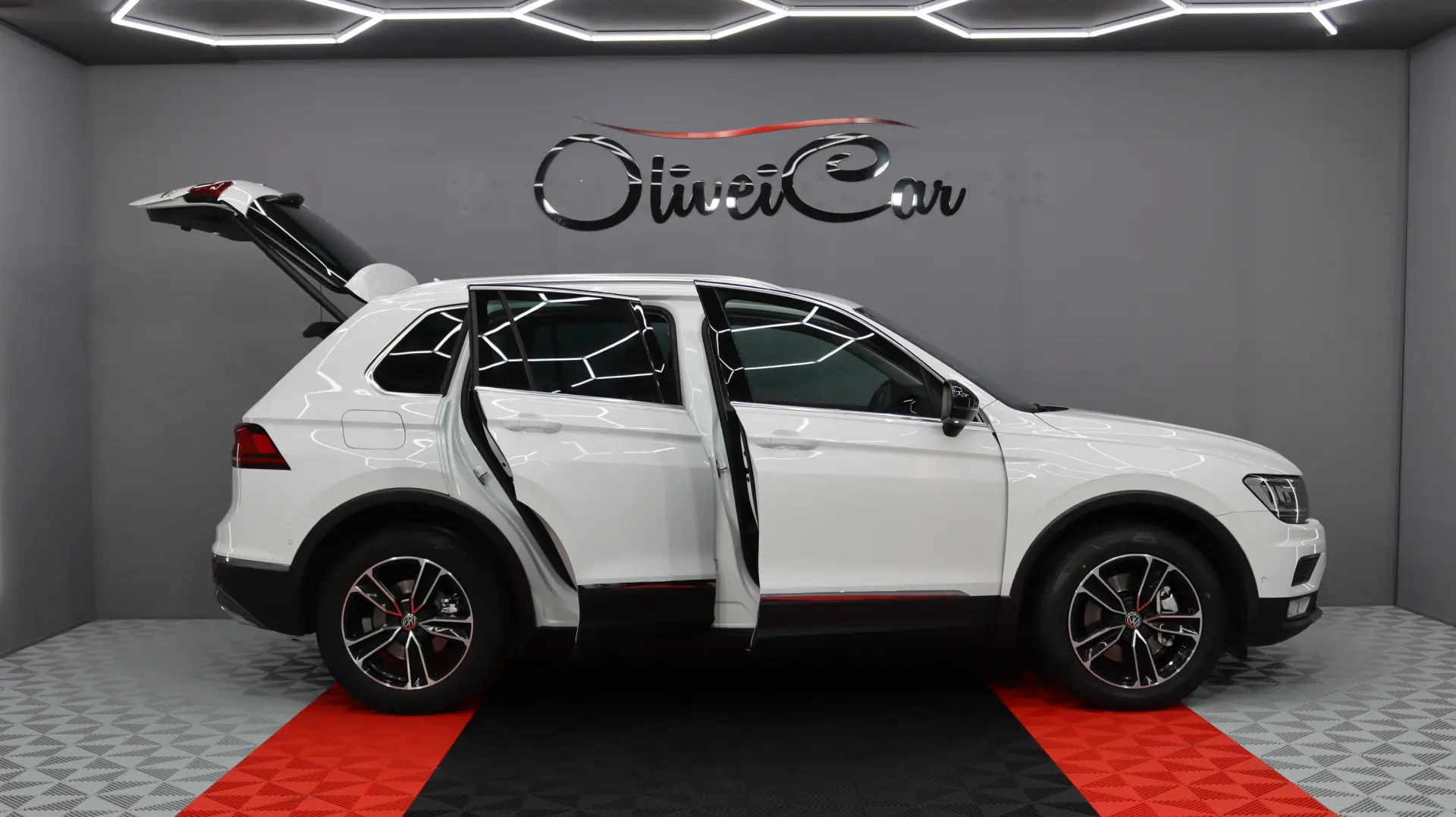 Volkswagen Tiguan 2.0 TDI Highline DSG 4Motion 3