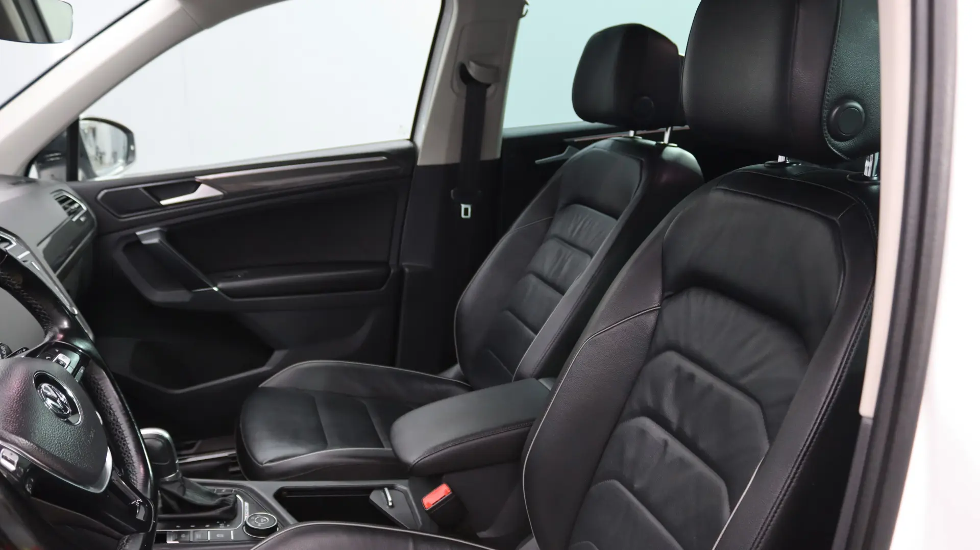 Volkswagen Tiguan 2.0 TDI Highline DSG 4Motion 23