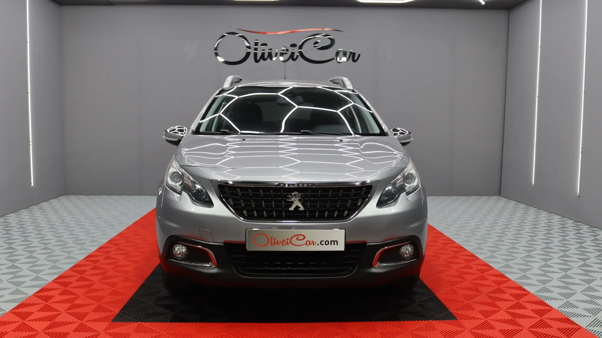 Peugeot 2008 1.5 BlueHDi Style 4