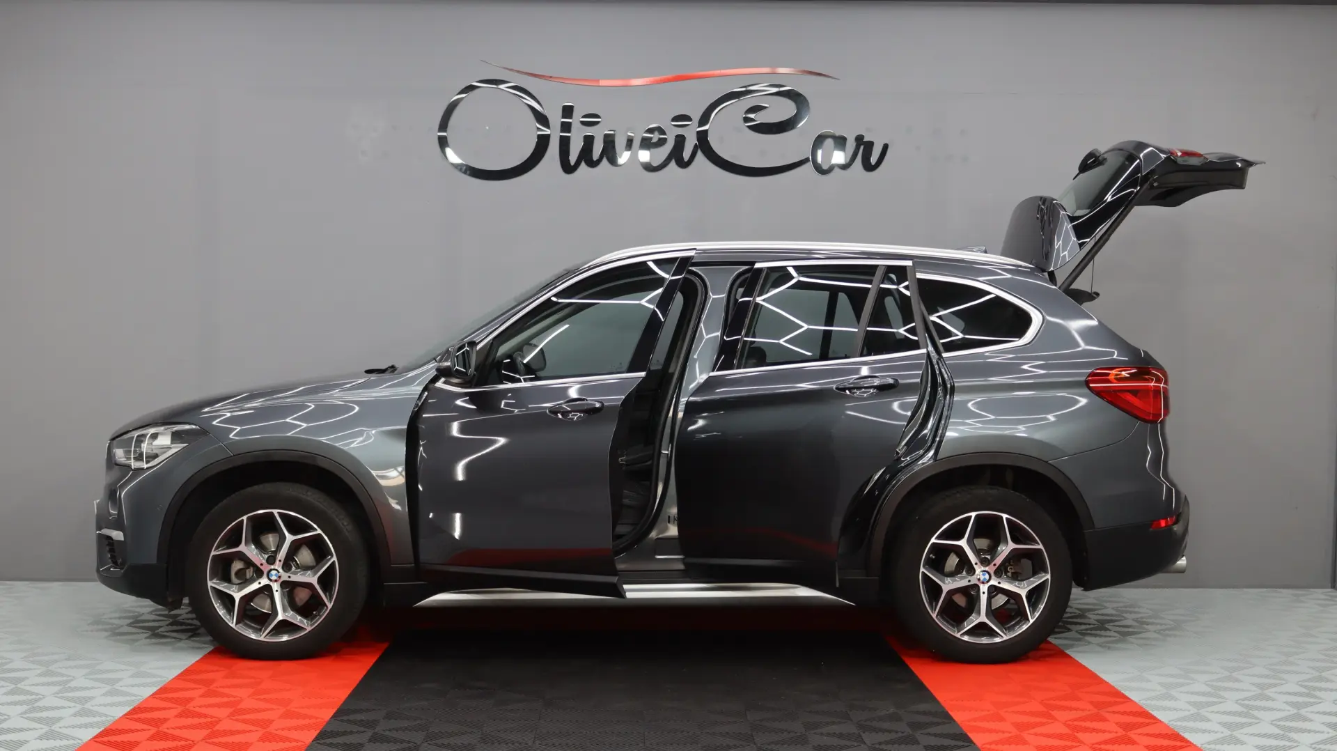 BMW X1 18 d sDrive xLine Auto 7