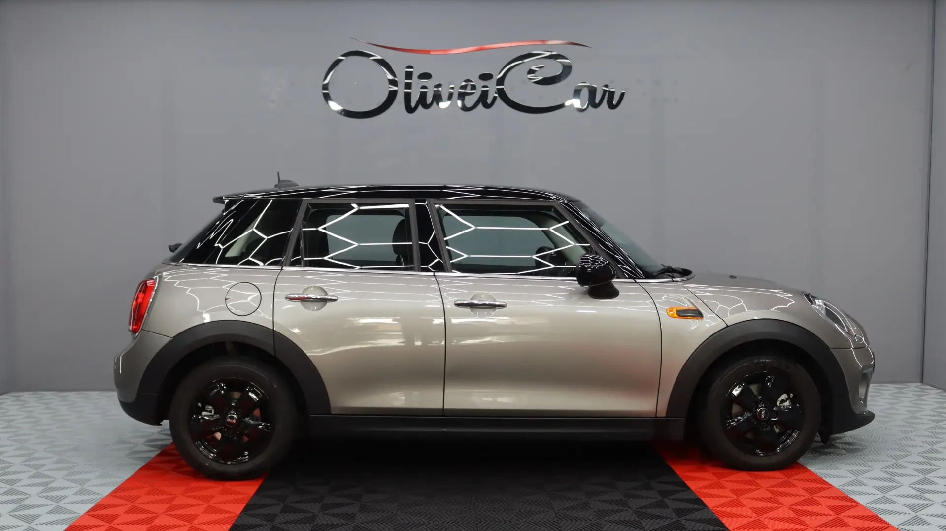 MINI 5 Portas One D 2