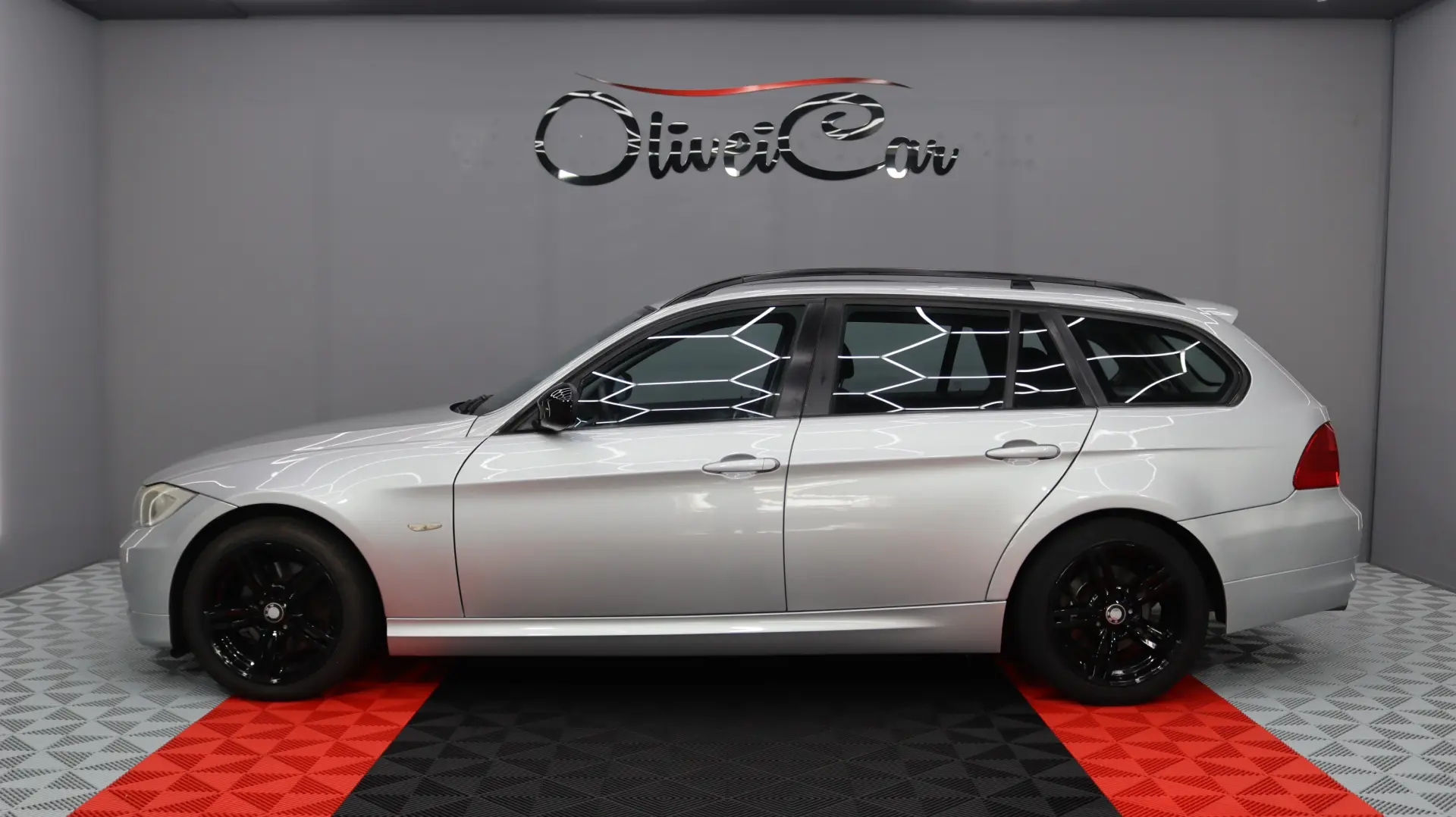 BMW 318 d Line Sport 5