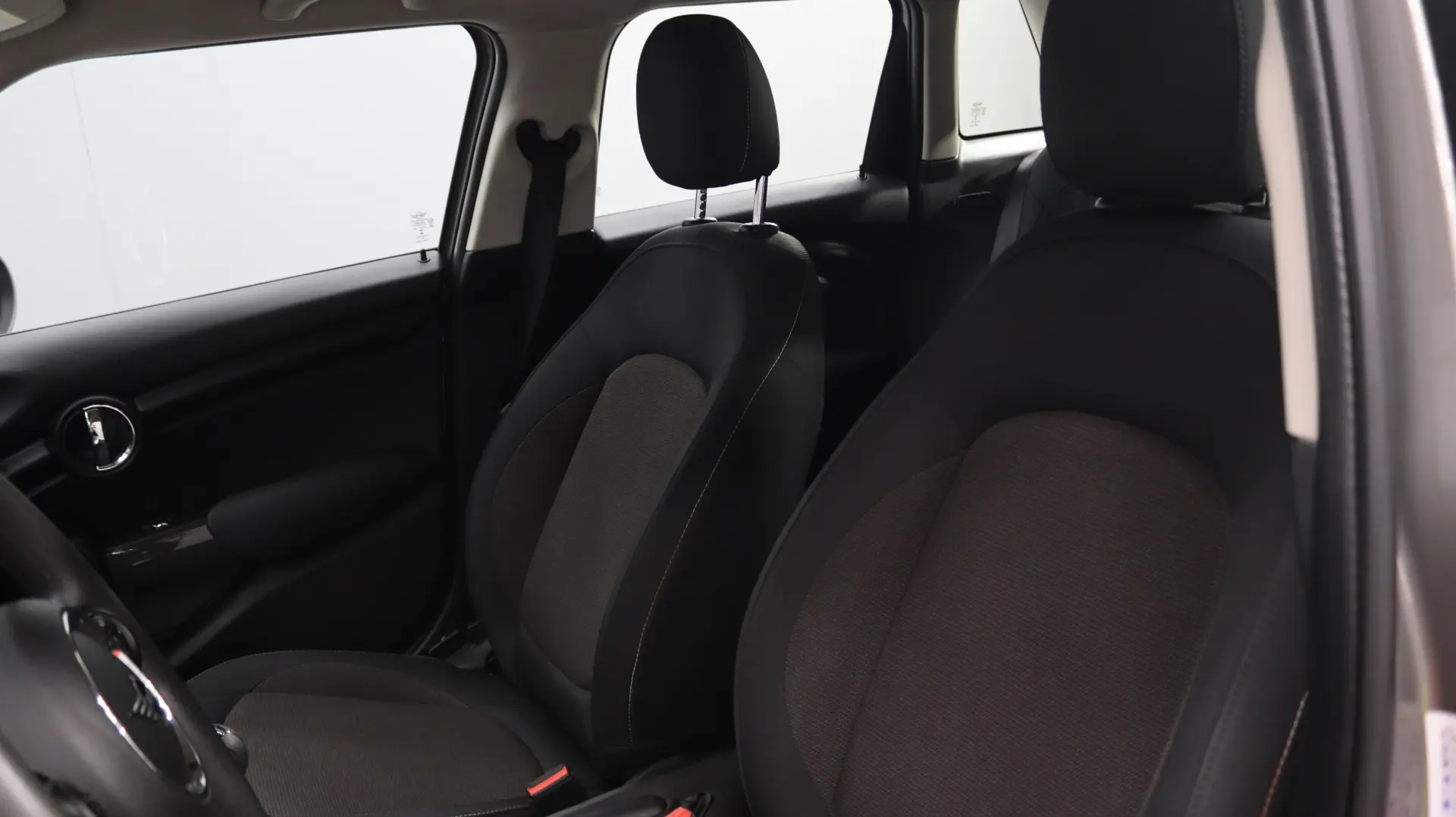 MINI 5 Portas One D 22