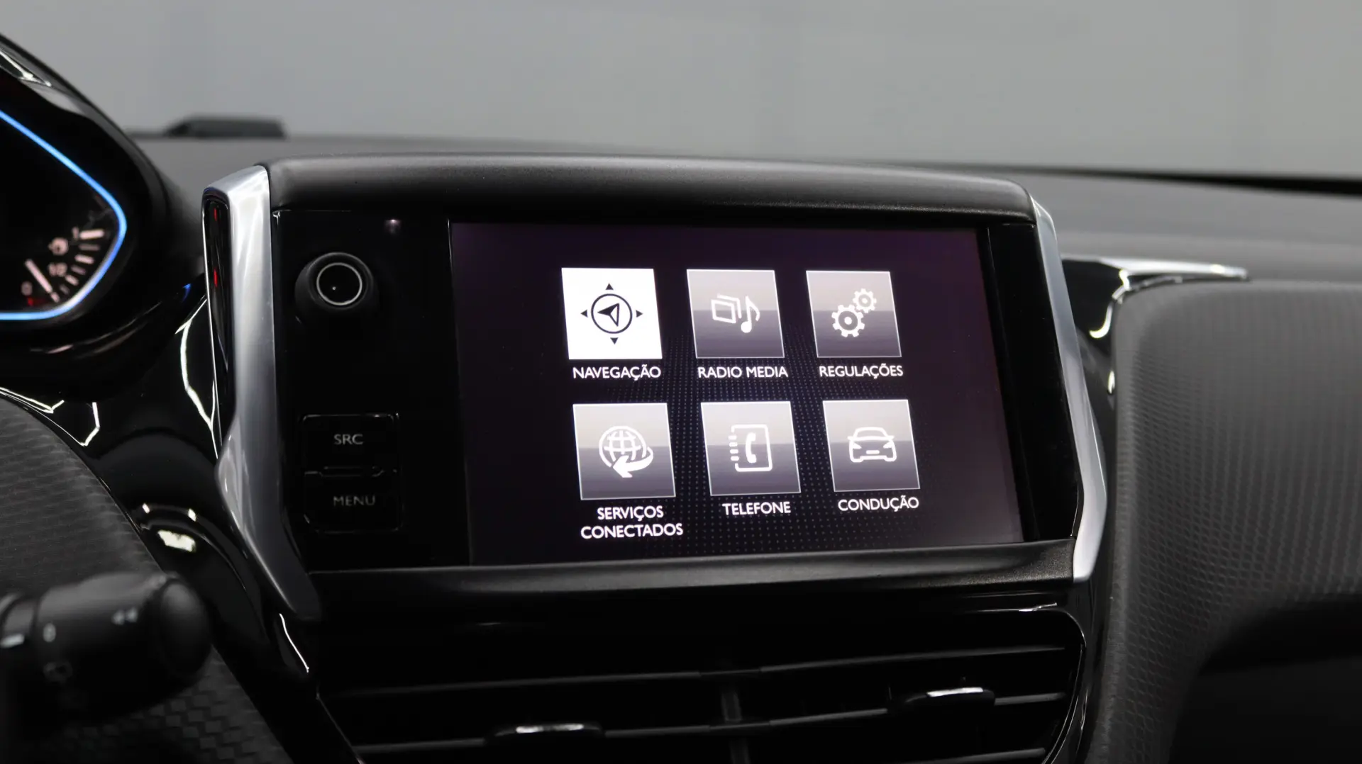 Peugeot 2008 1.6 BlueHDi Allure 15