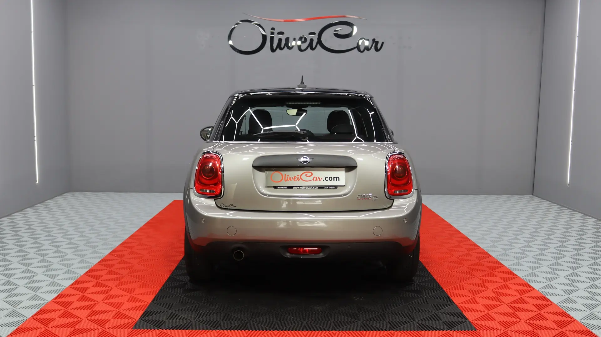 MINI 5 Portas One D 4