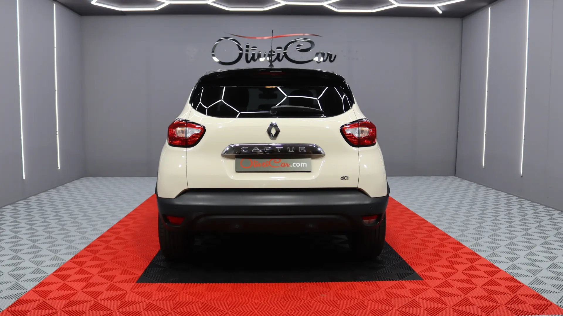 Renault Captur 1.5 dCi Exclusive 8