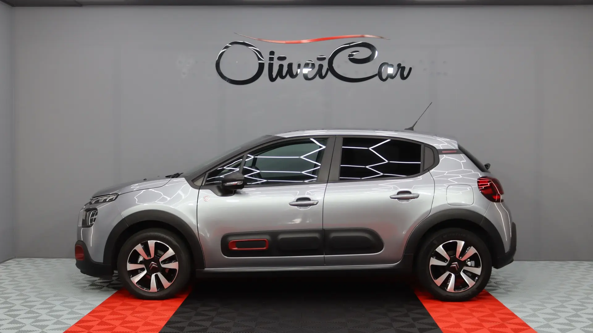Citroen C3 1.5 BlueHDi C-Series 6