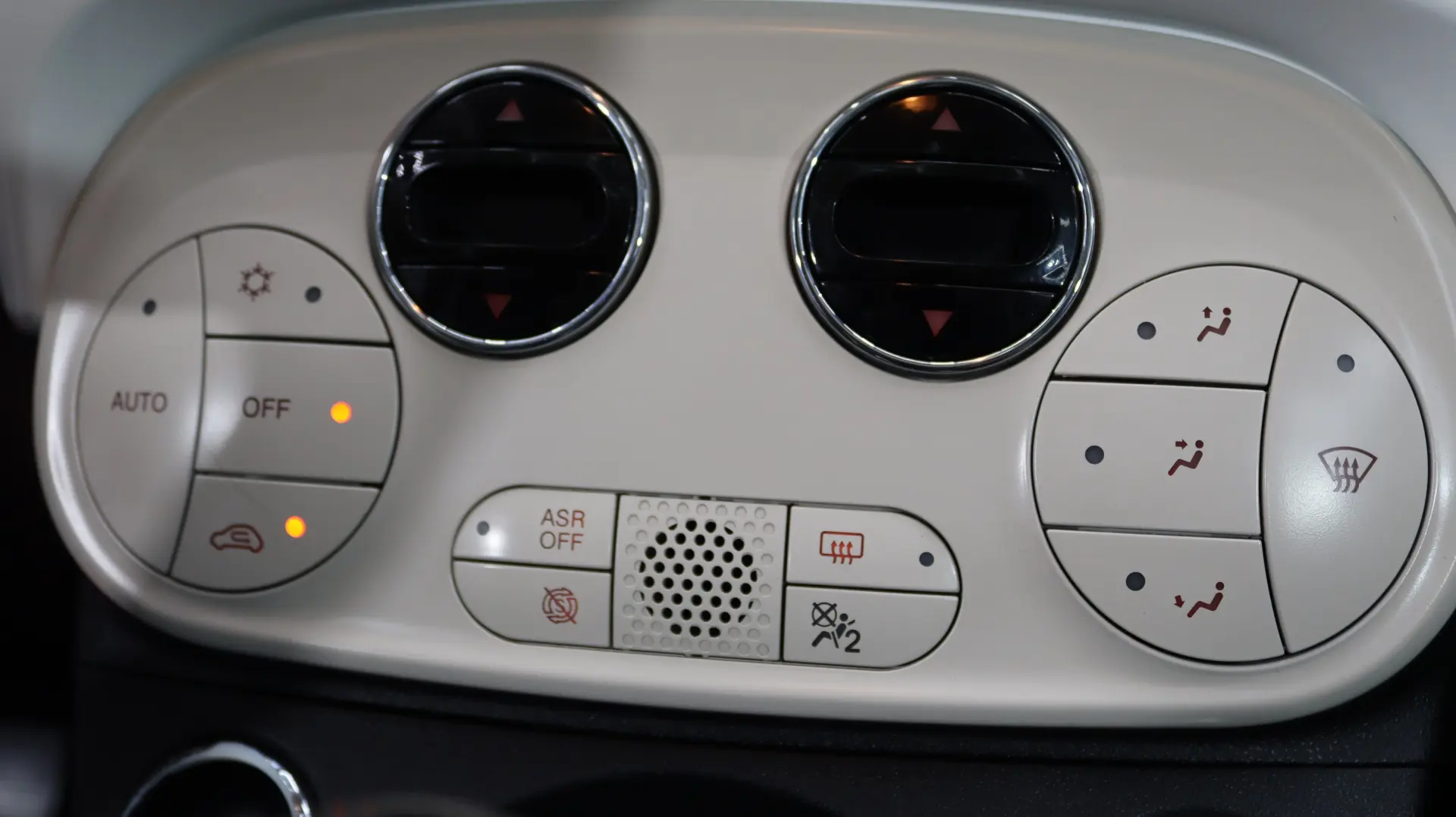 Fiat 500 1.0 Hybrid Dolcevita 15