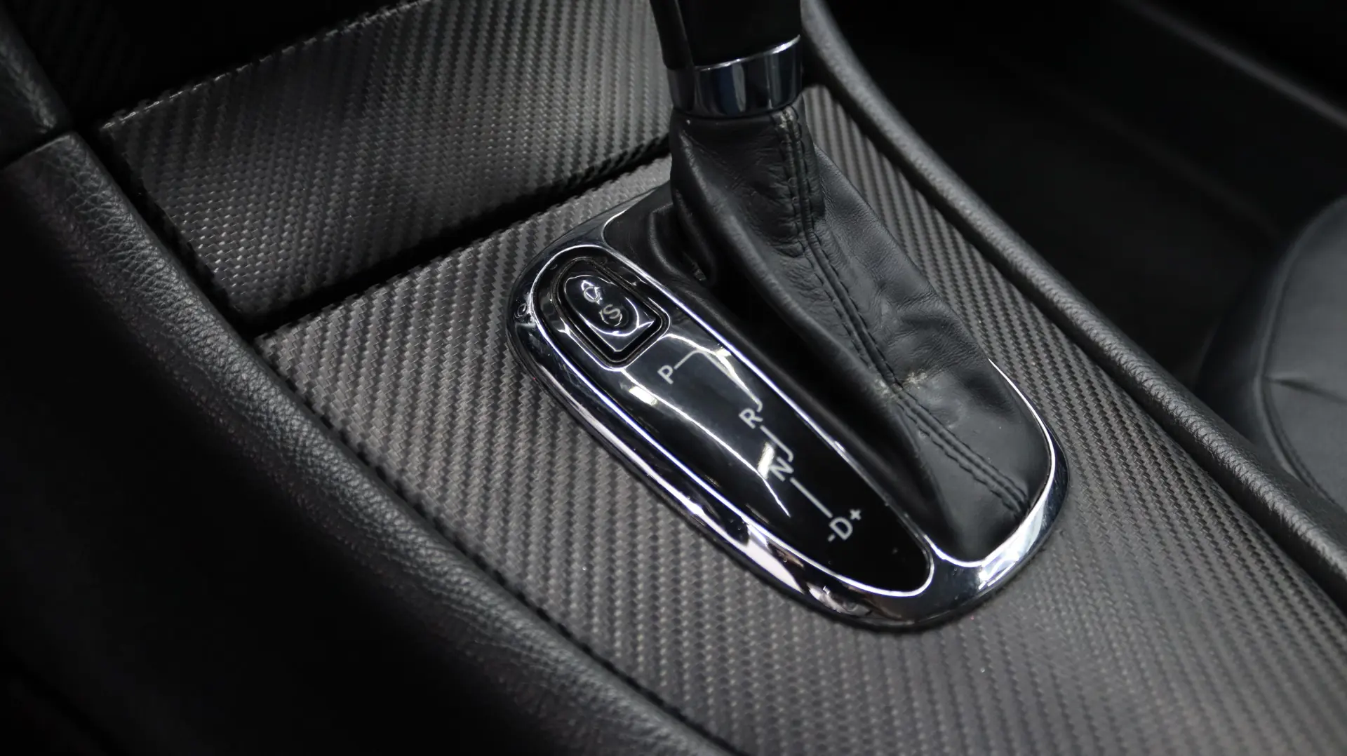 Mercedes-Benz CLK 270 CDI 11