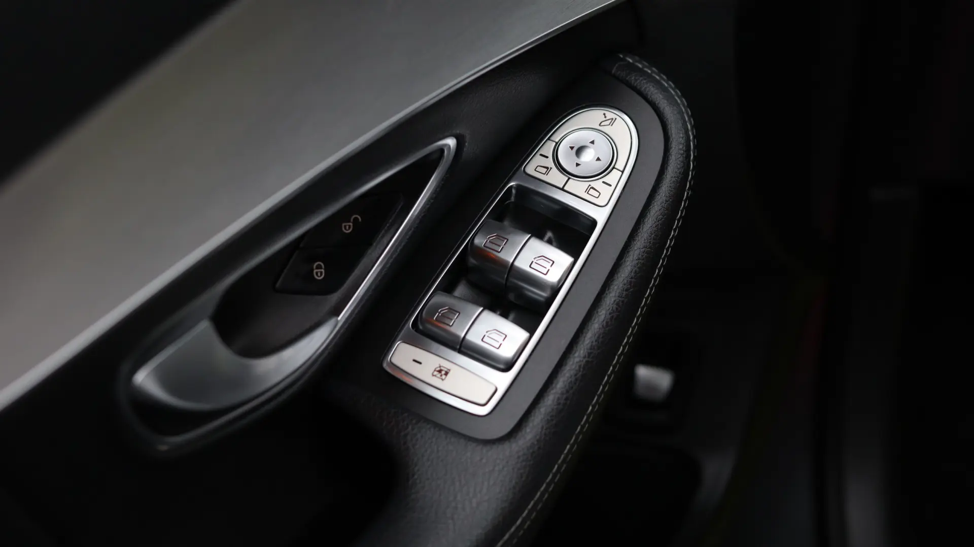 Mercedes-Benz C 200 d Station AMG Line 19