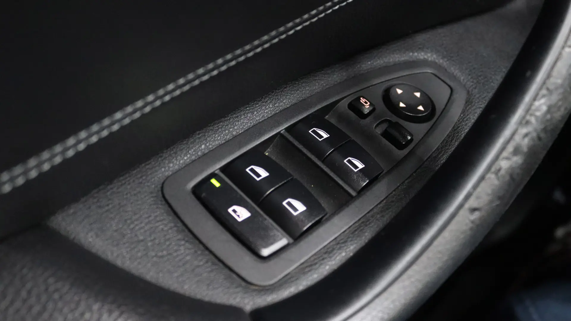 BMW X1 18 d sDrive xLine Auto 20
