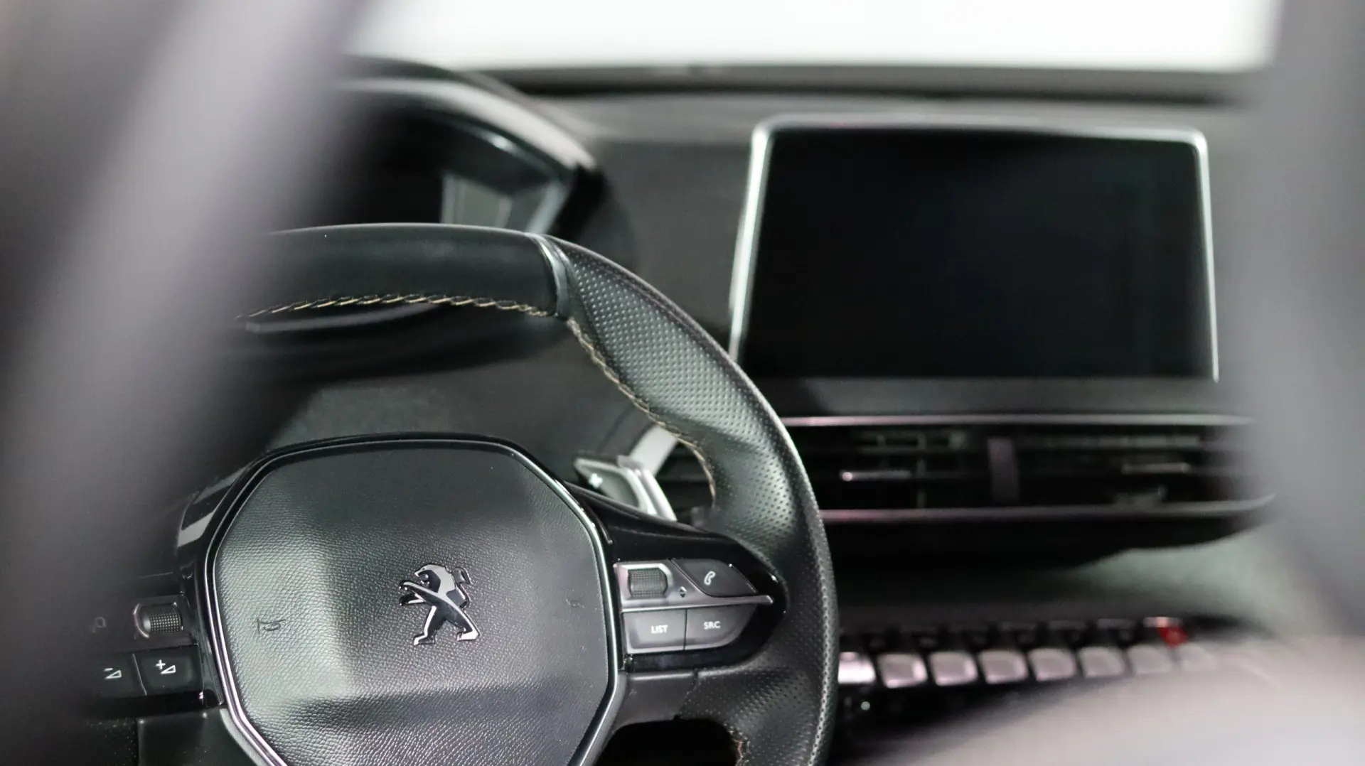 Peugeot 3008 1.5 BlueHDi GT Line EAT8 12