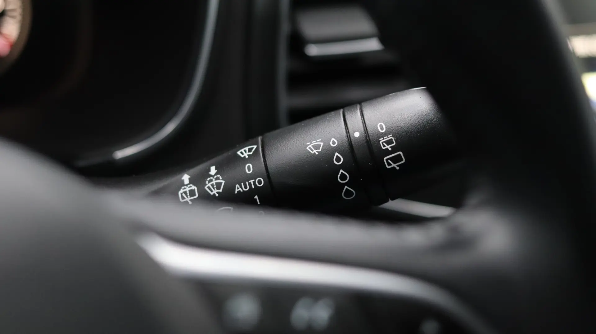 Renault Mégane 1.5 Blue dCi Limited EDC 17