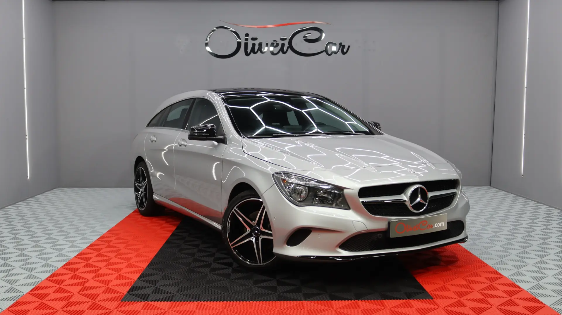 Mercedes-Benz CLA 220 d Shooting Brake Urban Aut. 1