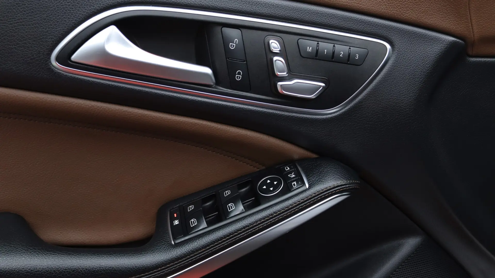 Mercedes-Benz CLA 220 d Shooting Brake AMG Line Aut. 21