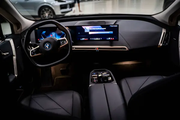 BMW iX xDrive 40 15