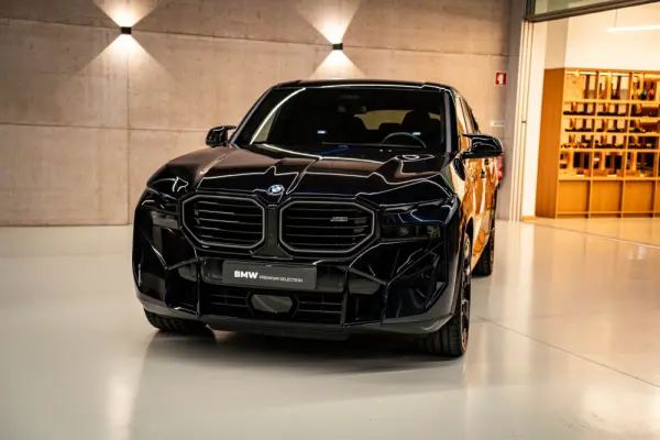 BMW XM 50e 6