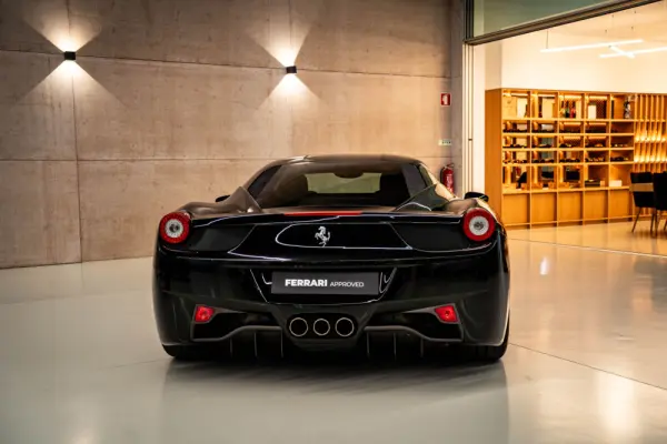 Ferrari 458 Italia 5