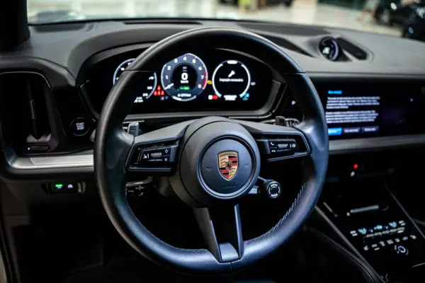 Porsche Cayenne E-Hybrid 27