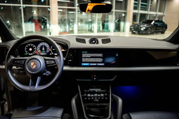 Porsche Cayenne E-Hybrid 18
