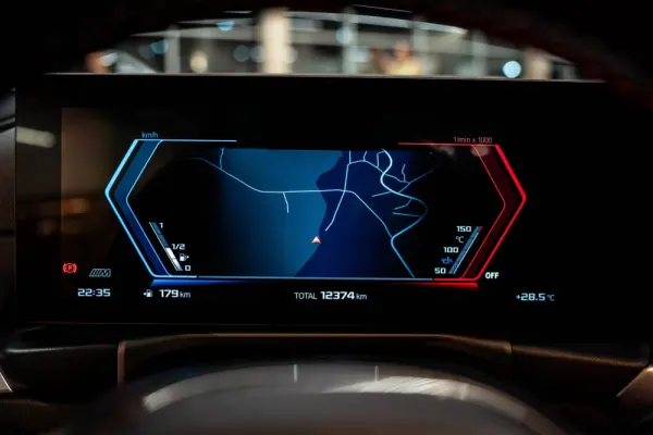 BMW M2 Auto 32