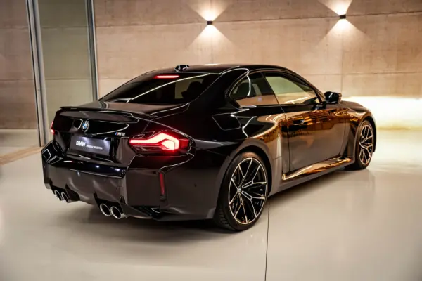 BMW M2 Auto 9