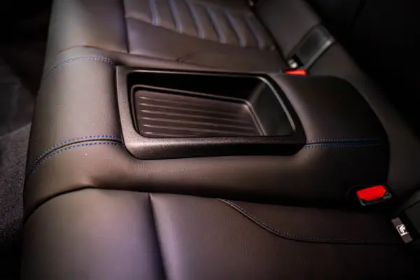 BMW M2 Auto 25