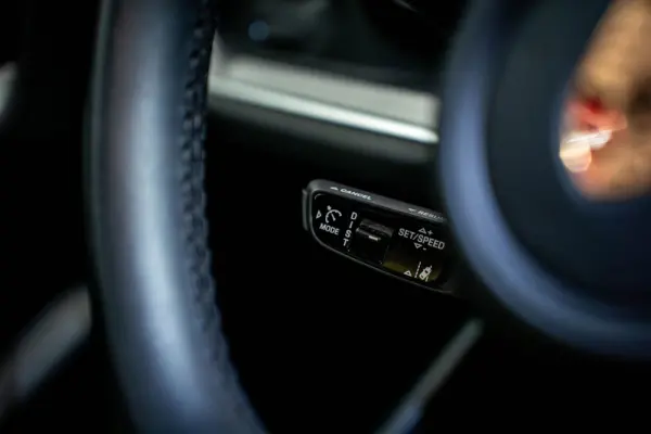 Porsche Cayenne E-Hybrid 16
