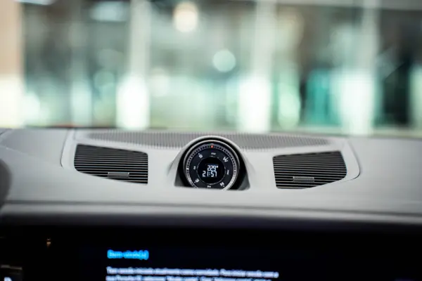 Porsche Cayenne E-Hybrid 30