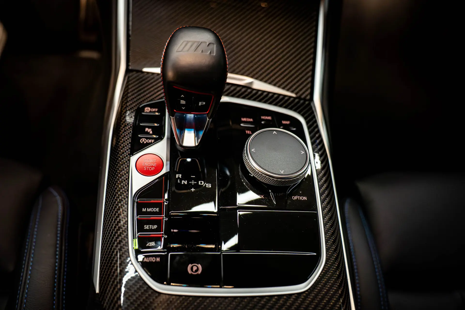 BMW M2 Auto 30